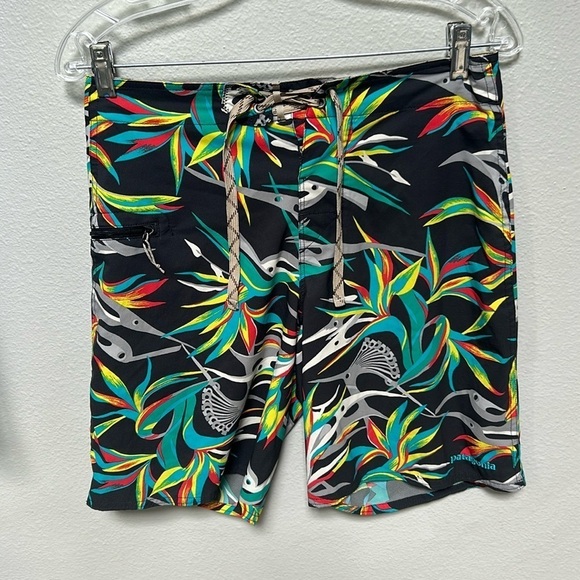 Men's Printed Stretch Planing Board Shorts 20", men’s size 29 waist, bird print - Picture 2 of 10